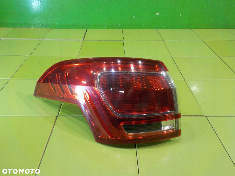FORD B-MAX 1.0 B 13r 5D lampa lewa tyl AV11-13405-AG - 2