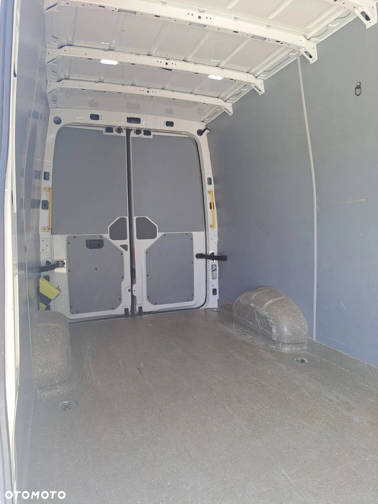 Volkswagen CRAFTER - 6