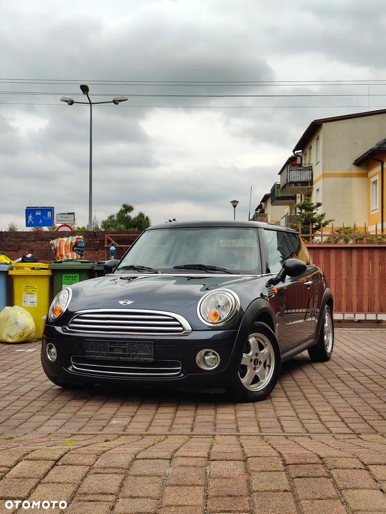 MINI Cooper Standard - 25