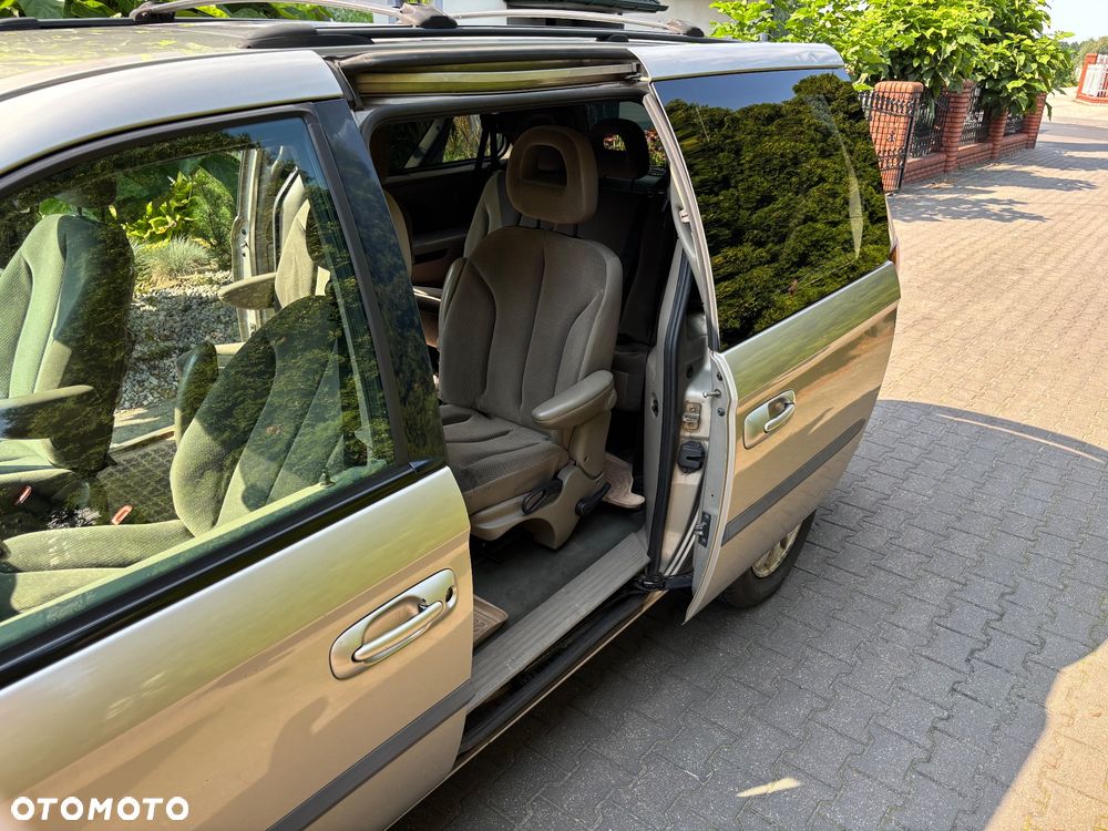 Chrysler Grand Voyager - 9