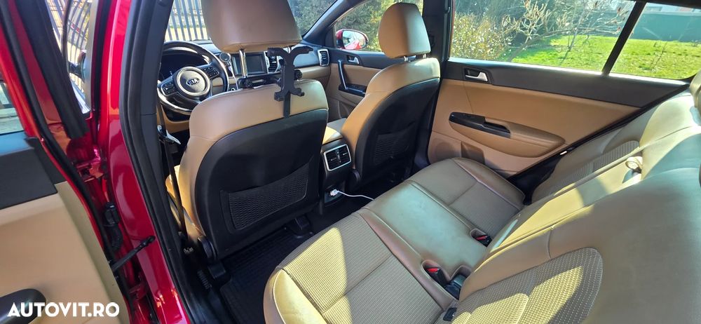 Kia Sportage 1.6 T-GDI 6MT 4x2 Style - 17