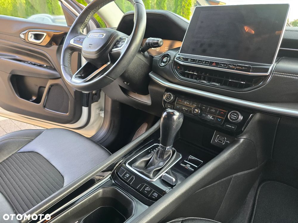 Jeep Compass - 14