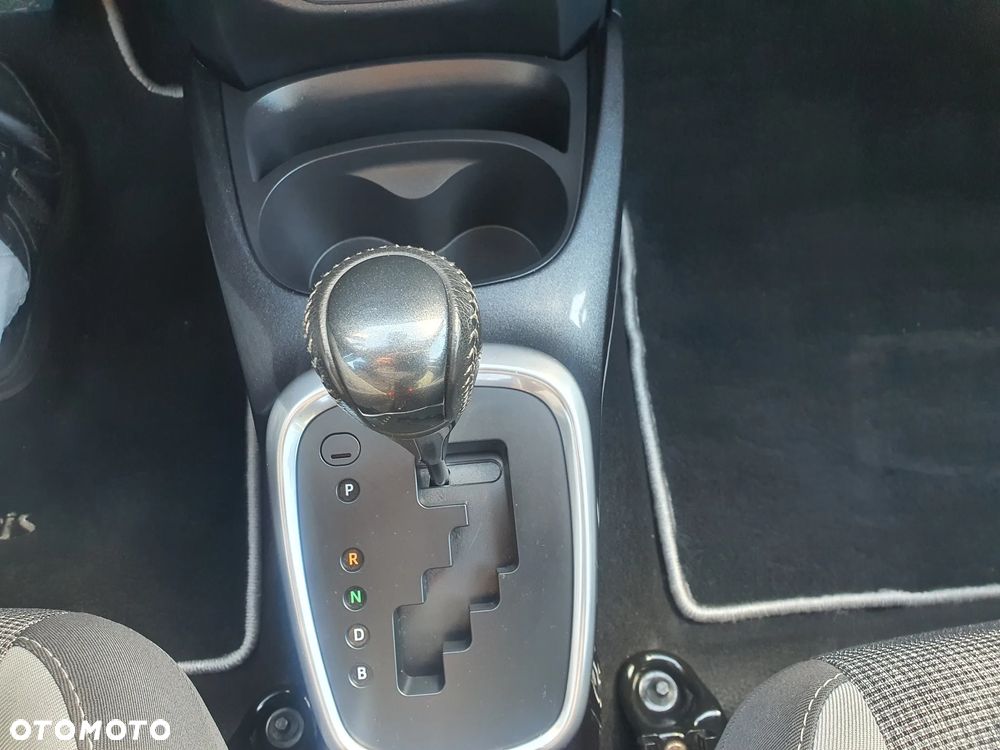 Toyota Yaris 1.5 VVT-i Y20 Team Deutschland - 22