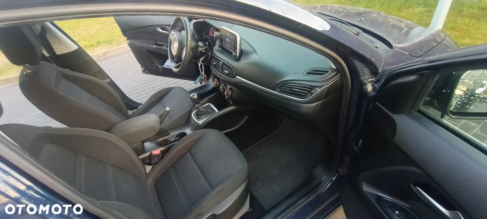 Fiat Tipo 1.4 T-Jet 16v Easy - 6