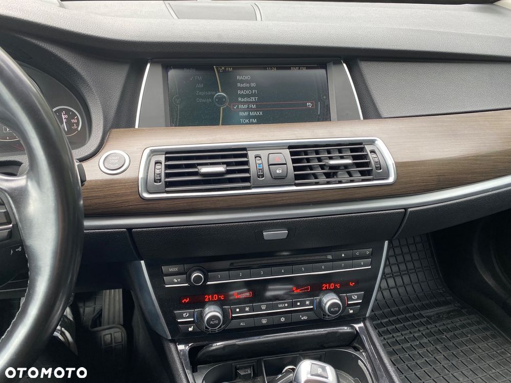 BMW 5GT 530d xDrive - 16