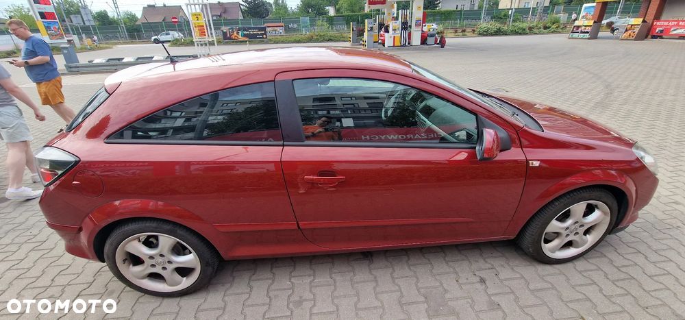 Opel Astra 2.0 Turbo Edition - 9