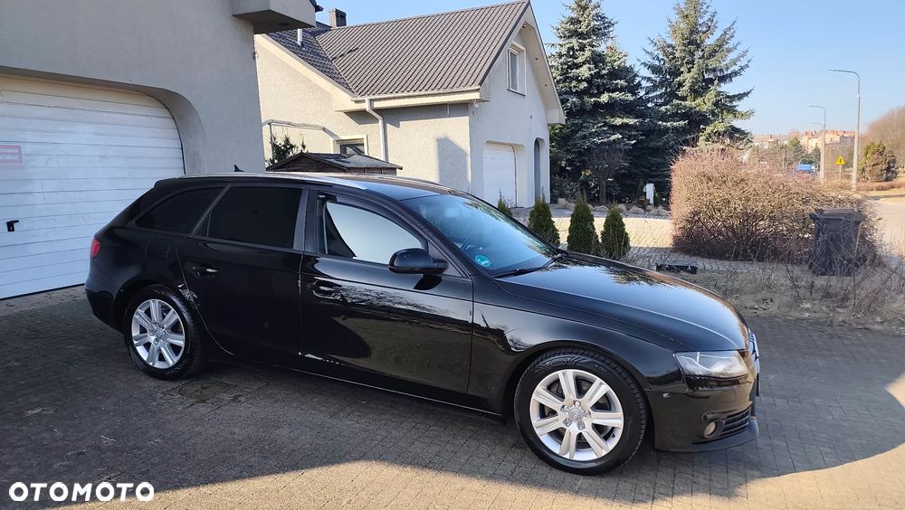 Audi A4 Avant 3.0 TDI DPF quattro Attraction - 25