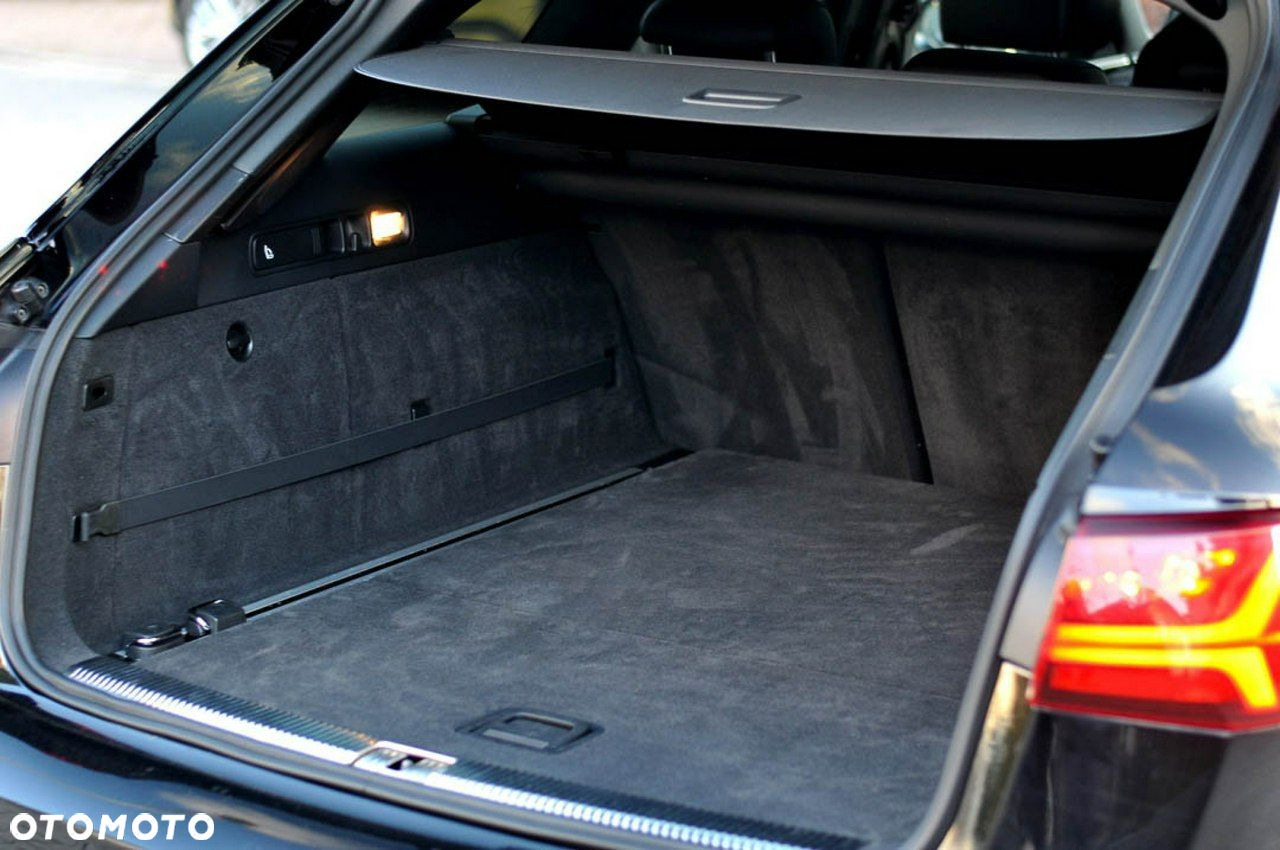 Audi A6 Avant 2.0 TDI Ultra S tronic - 25