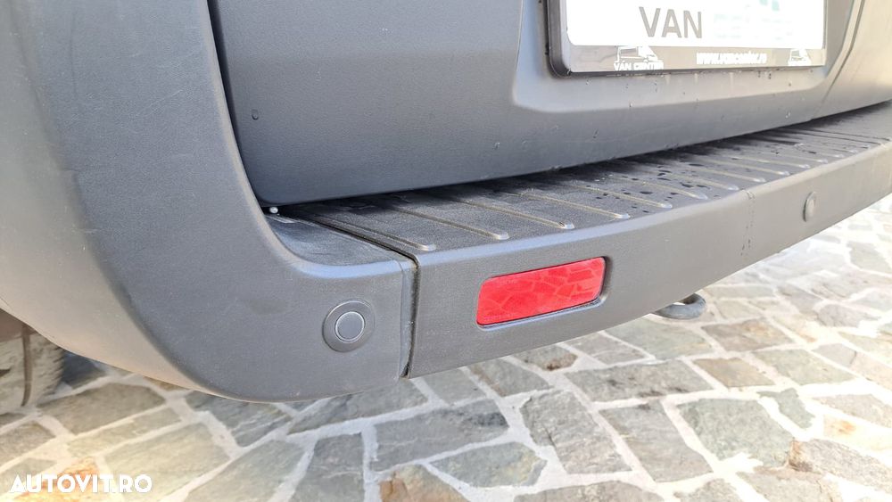 Ford TRANSIT VAN TREND L3H3 FWD - 14