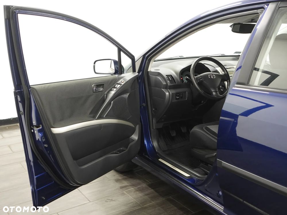 Toyota Corolla Verso 1.8 Edition - 18