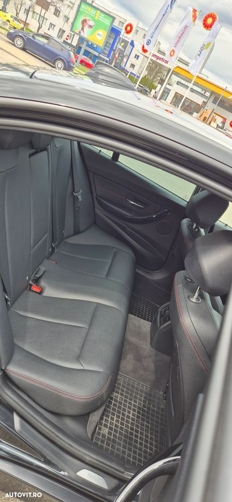 BMW Seria 3 320d - 16