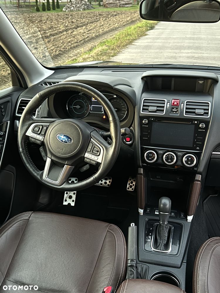 Subaru Forester ver-2-0-i-platinum-eyesight-lineartronic - 6