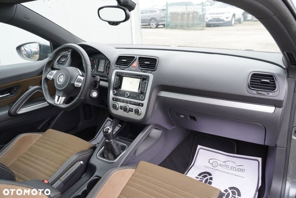 Volkswagen Scirocco 2.0 TDI Match - 9