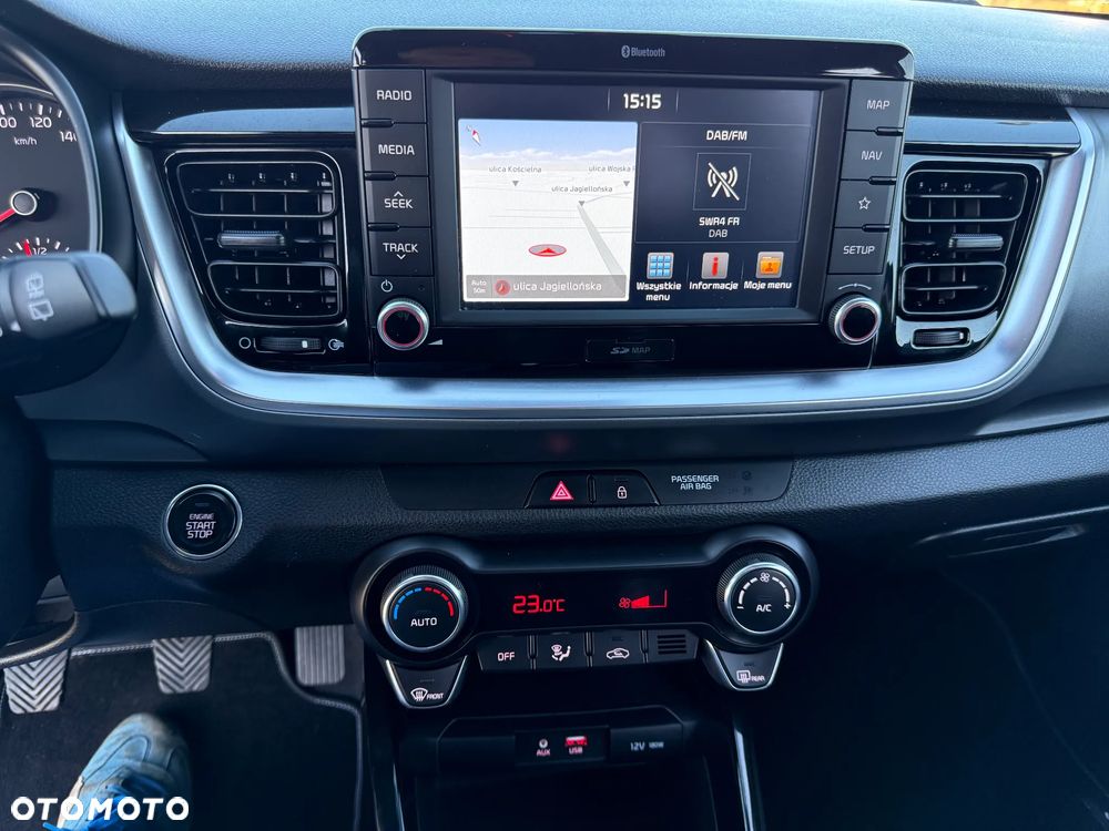 Kia Stonic 1.6 CRDi Platinum Edition - 23