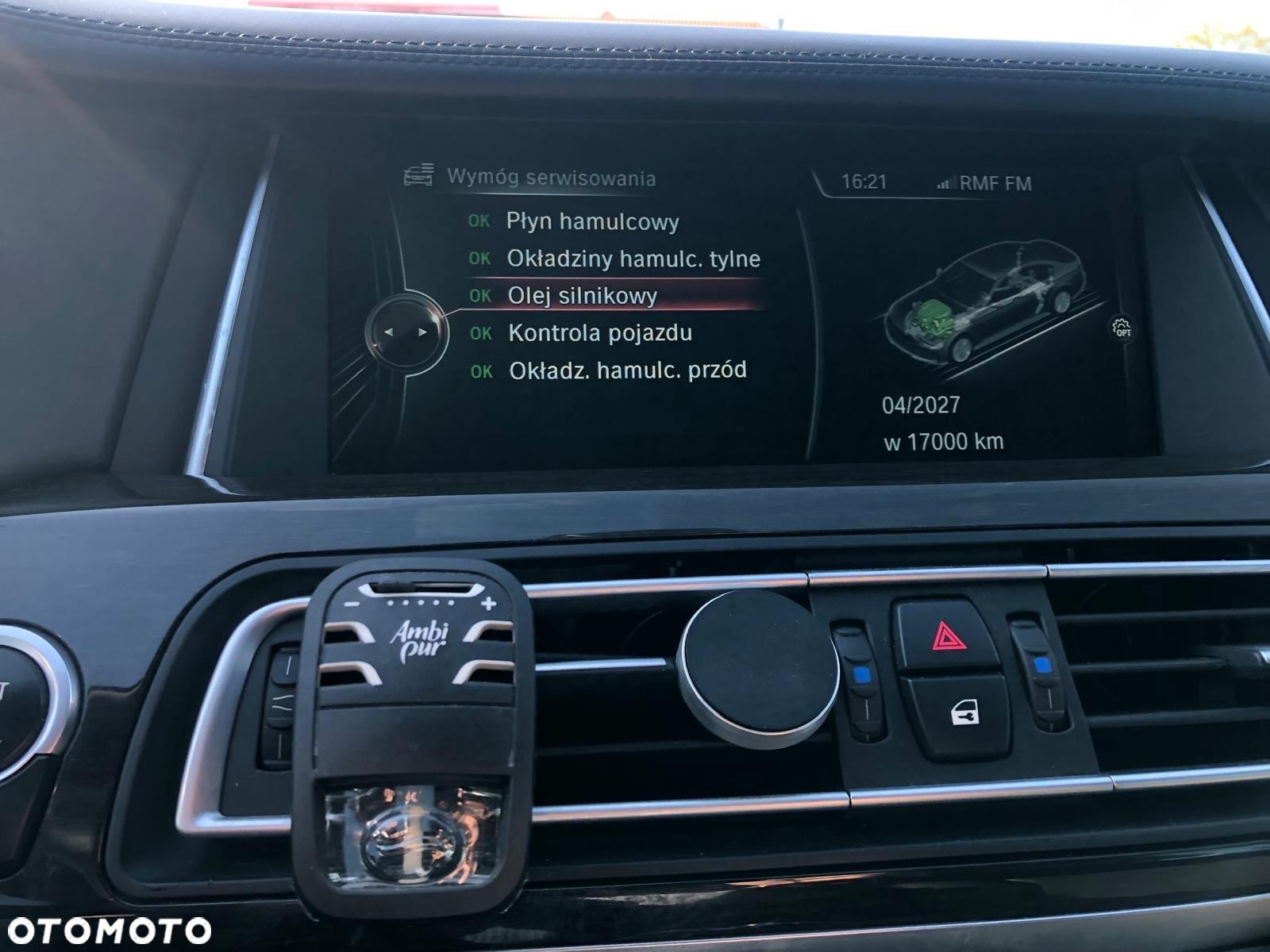 BMW Seria 7 750Li xDrive - 12