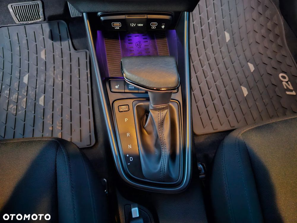 Hyundai i20 1.0 T-GDi Modern DCT - 15