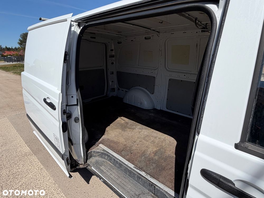 Mercedes-Benz Vito - 21