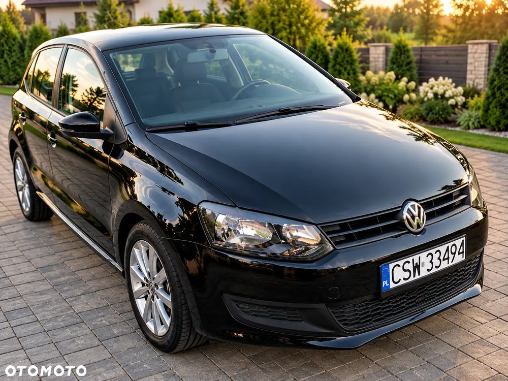 Volkswagen Polo 2013 photo 2