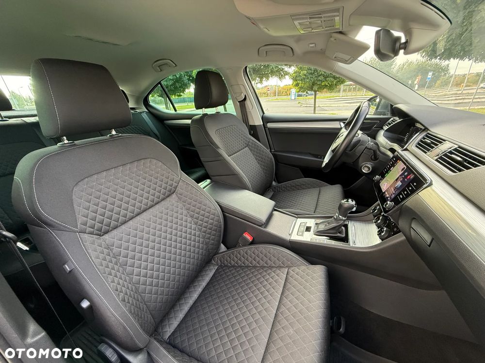 Skoda Superb 1.5 TSI Ambition DSG - 18