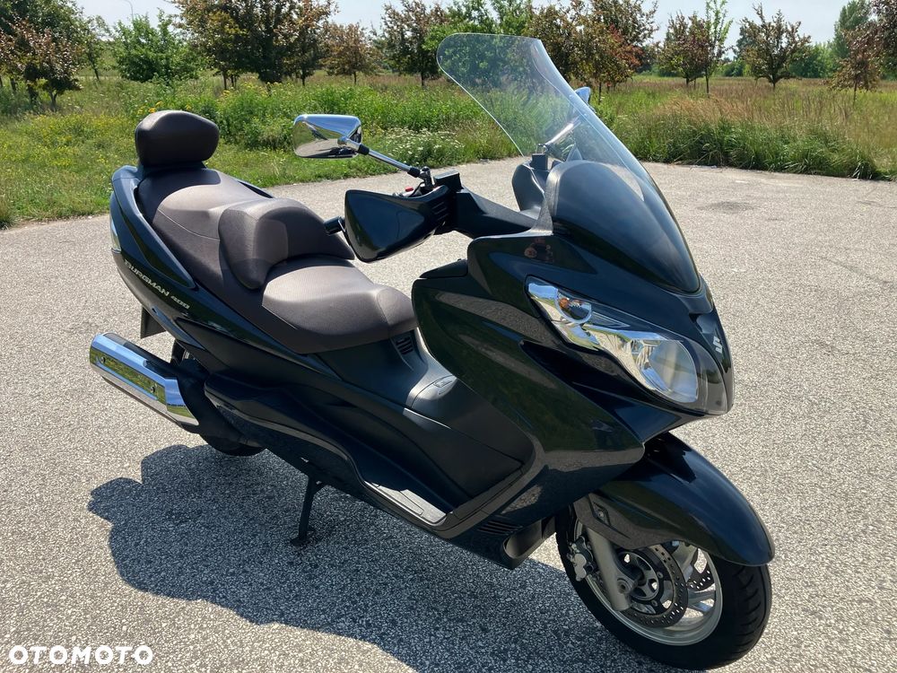 Suzuki Burgman - 4