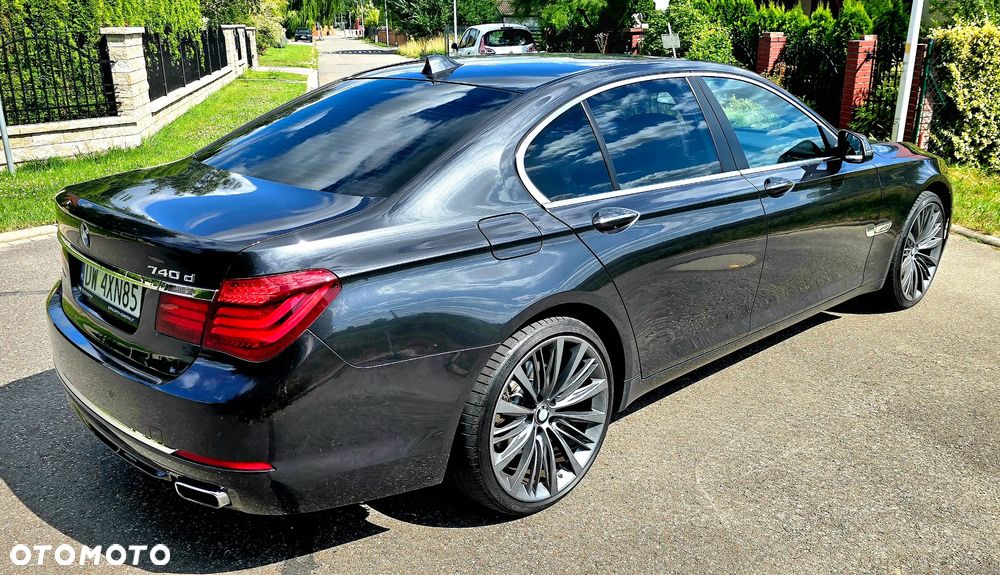 BMW Seria 7 740d xDrive - 4