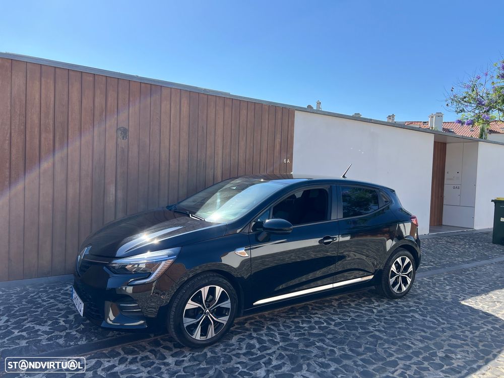 Renault Clio 1.0 TCe Limited — fotografia 3