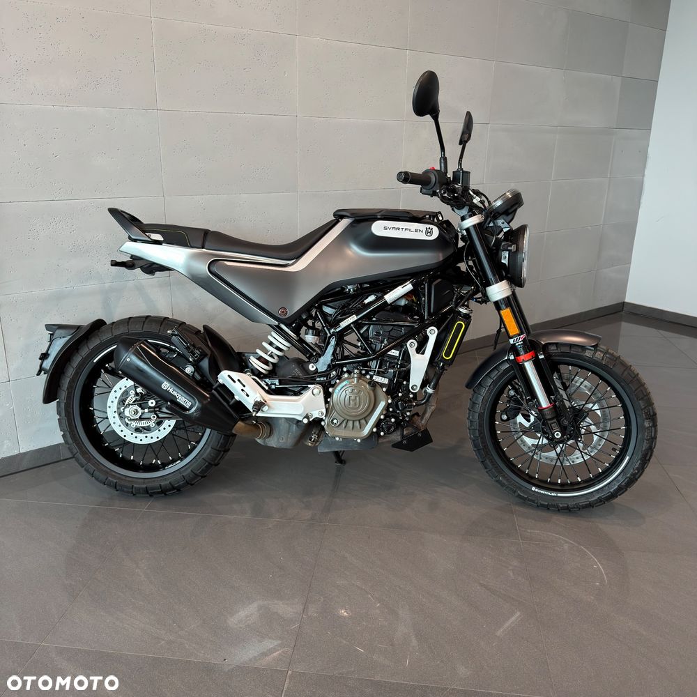 Husqvarna Svartpilen - 2