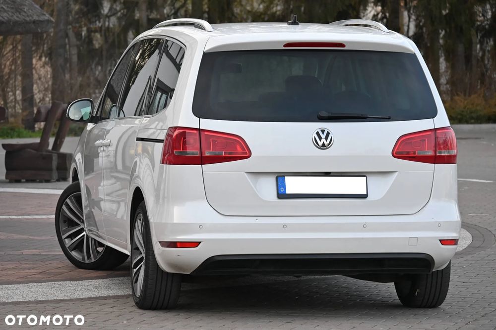Volkswagen Sharan 2.0 TDI DSG Highline - 11