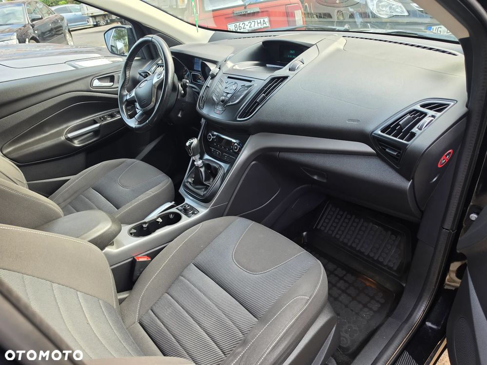 Ford Kuga - 6