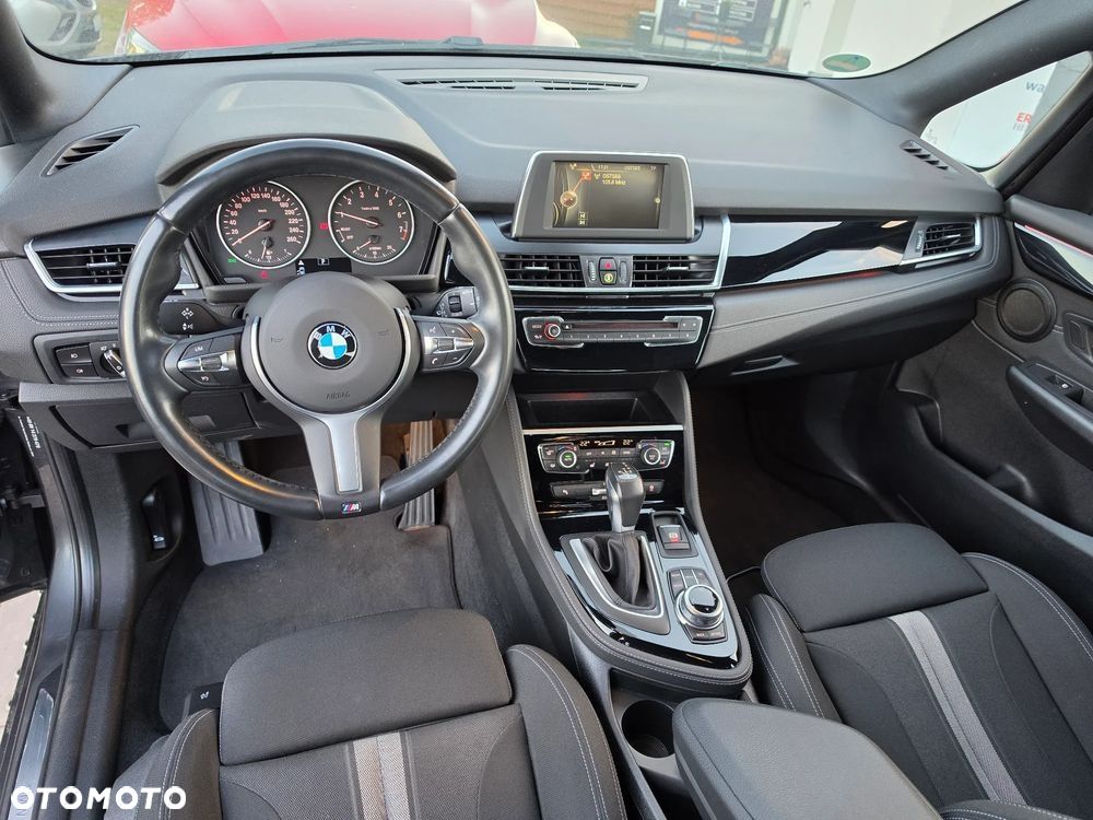 BMW Seria 2 218i Sport Line - 37