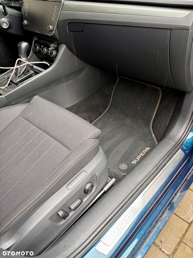 Skoda Superb - 32
