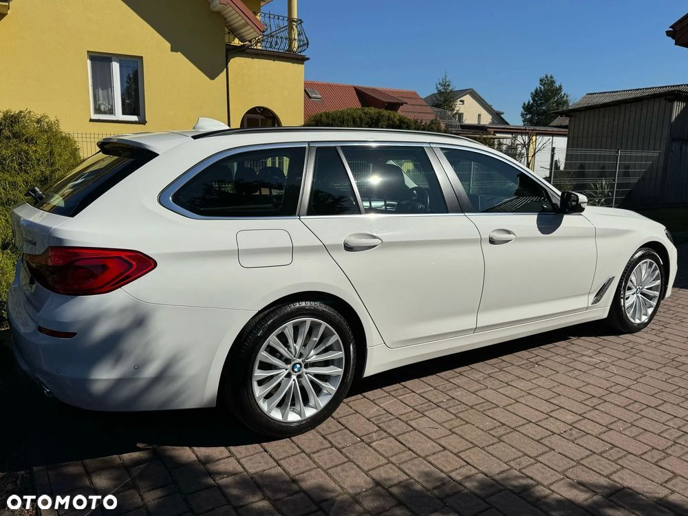 BMW Seria 5 - 32