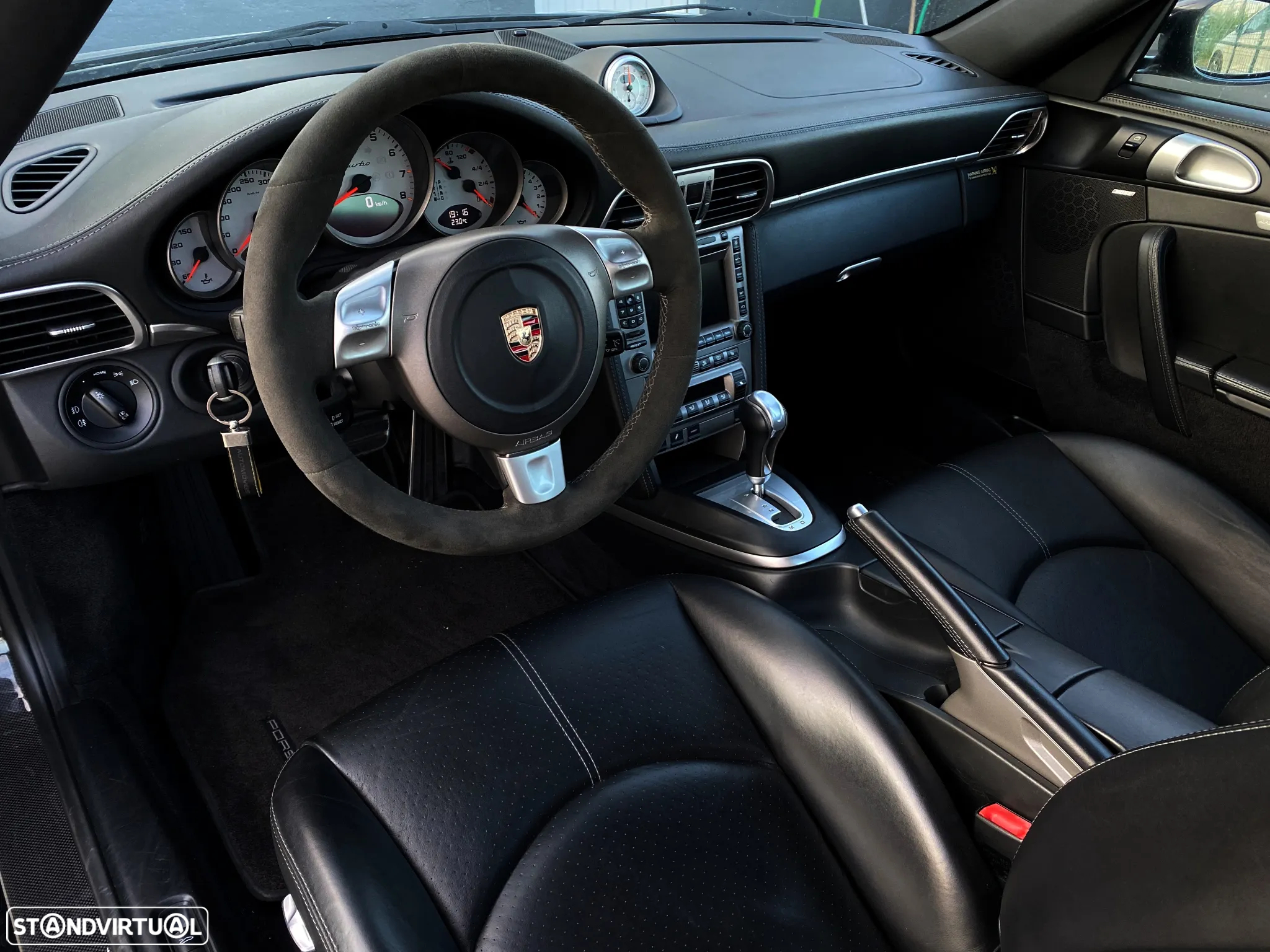 Porsche 911 (997) Turbo Tiptronic - 34