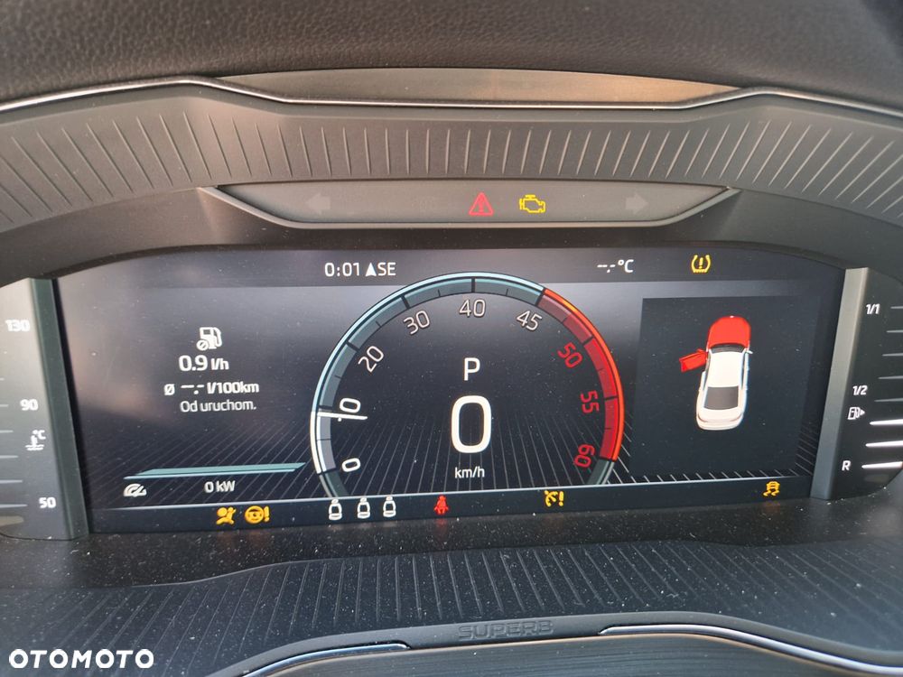 Skoda Superb 2.0 TDI SCR 4x4 Style DSG - 18