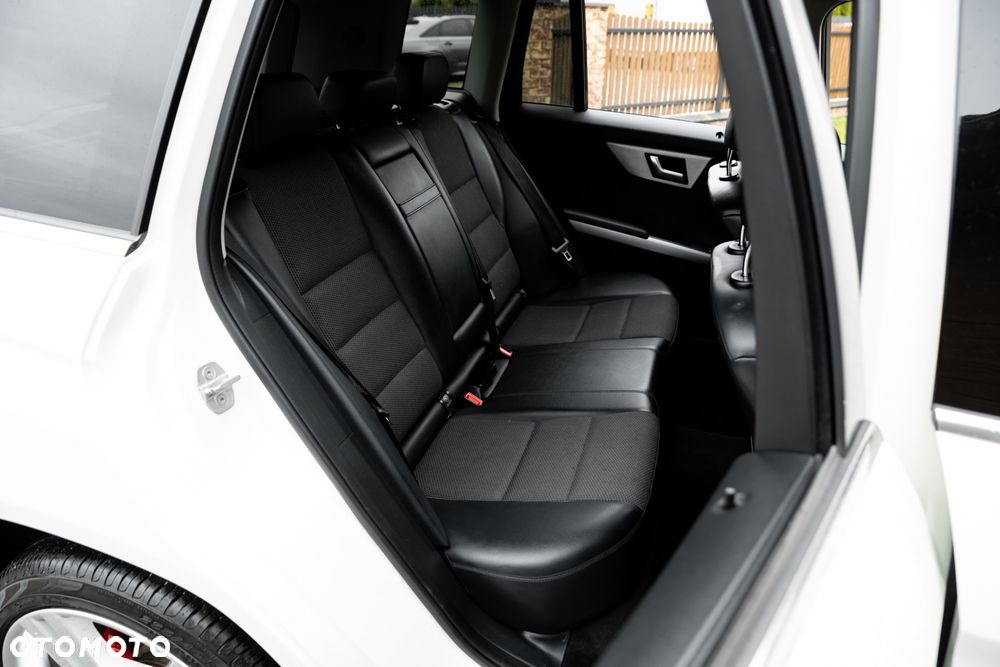 Mercedes-Benz GLK 250 CDI DPF 4Matic BlueEFFICIENCY 7G-TRONIC - 21