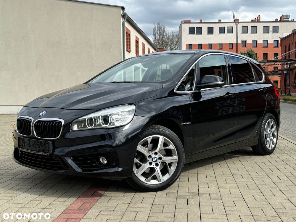 BMW Seria 2 218i Sport Line - 2
