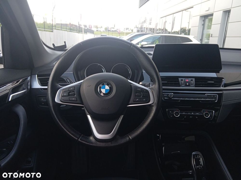 BMW X1 - 16