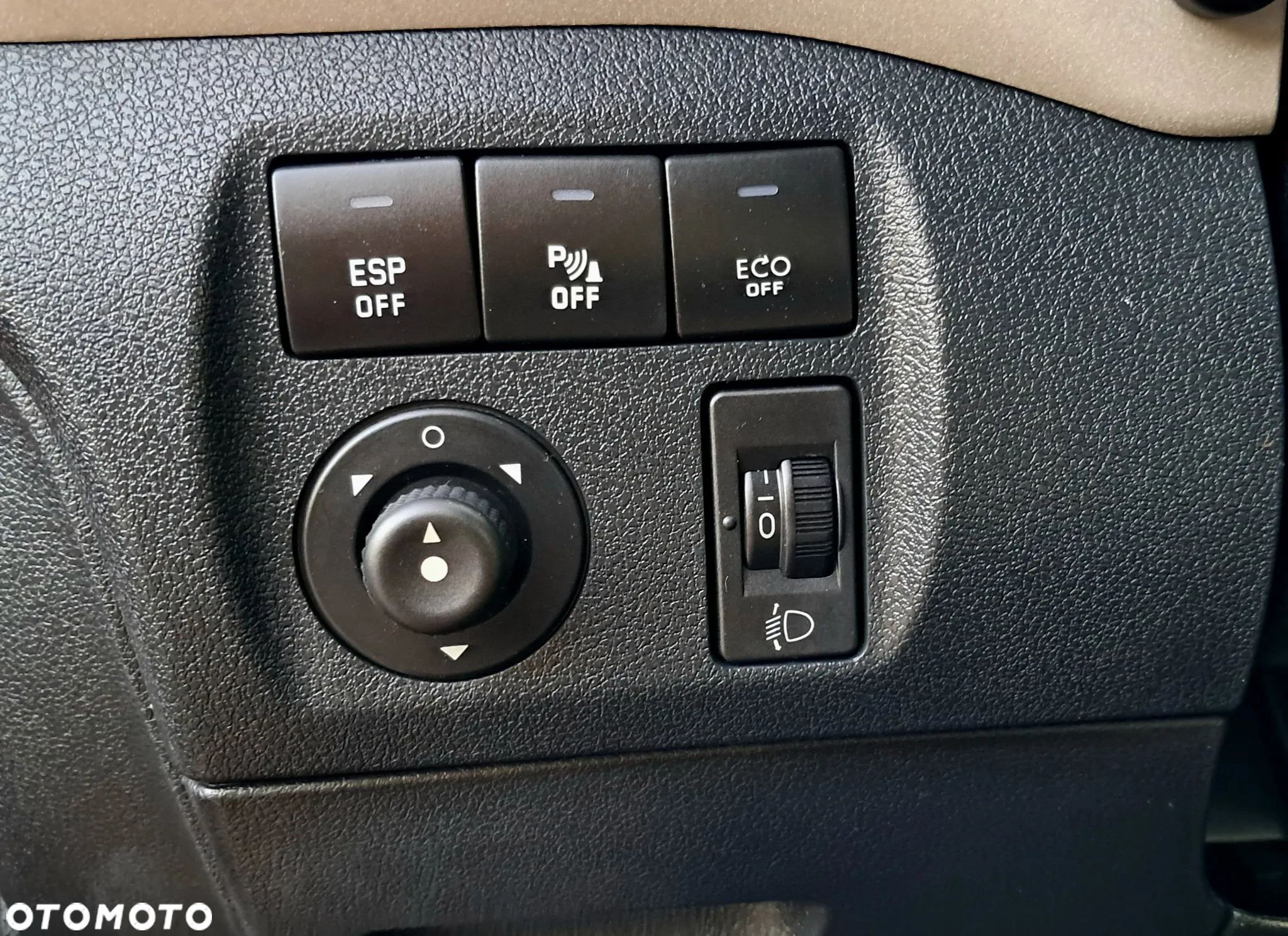 Citroën Berlingo e-HDi 90 FAP EGS6 Multispace - 21
