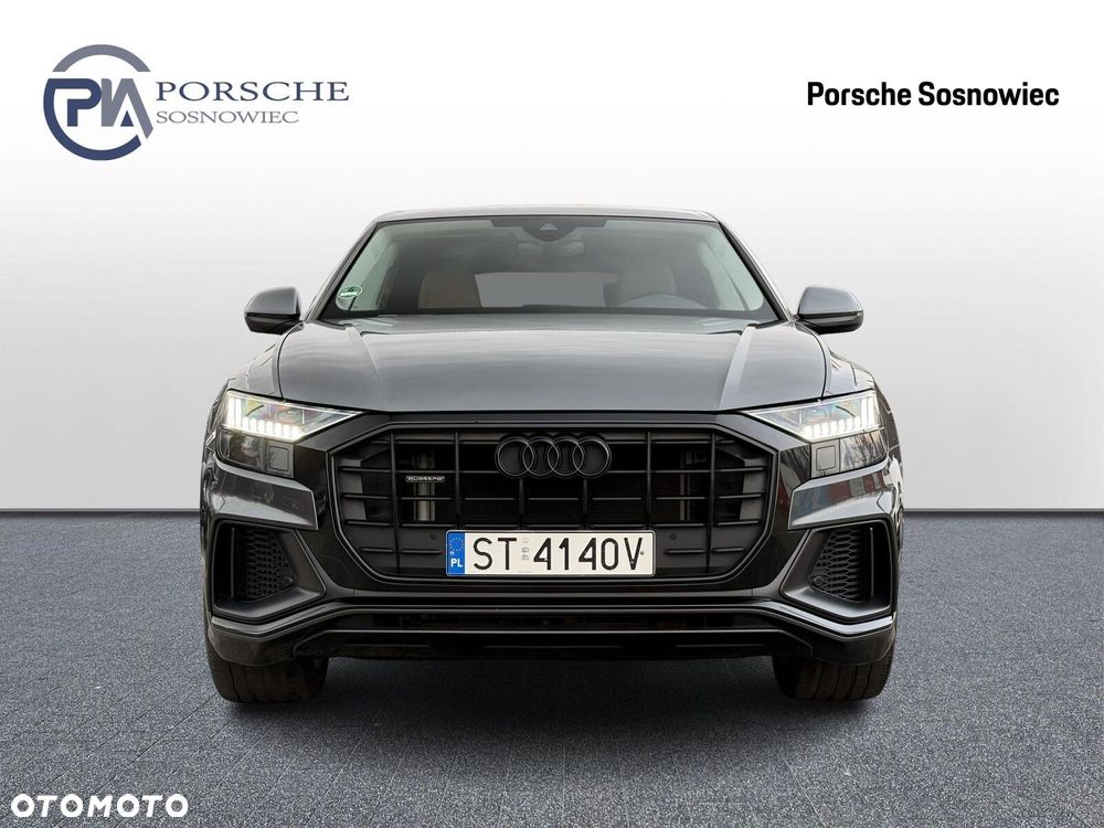 Audi Q8 - 9