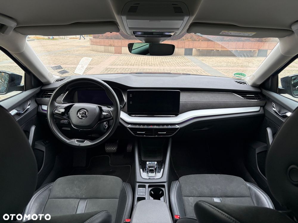 Skoda Octavia 2.0 TDI SCR Style DSG - 8