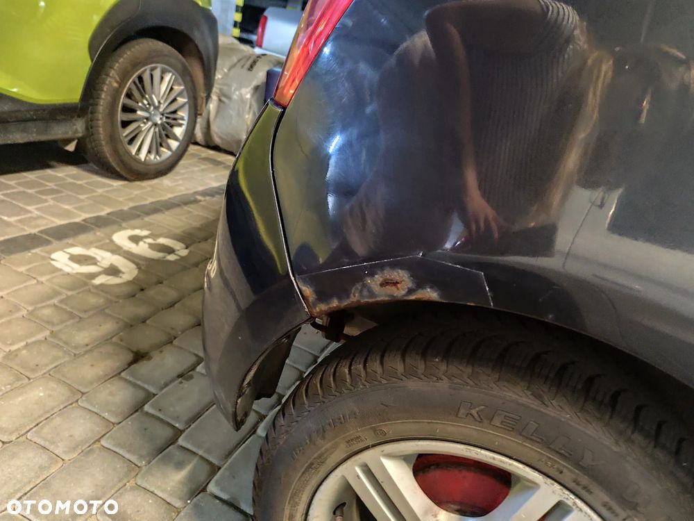 Suzuki Swift 1.3 Comfort - 22