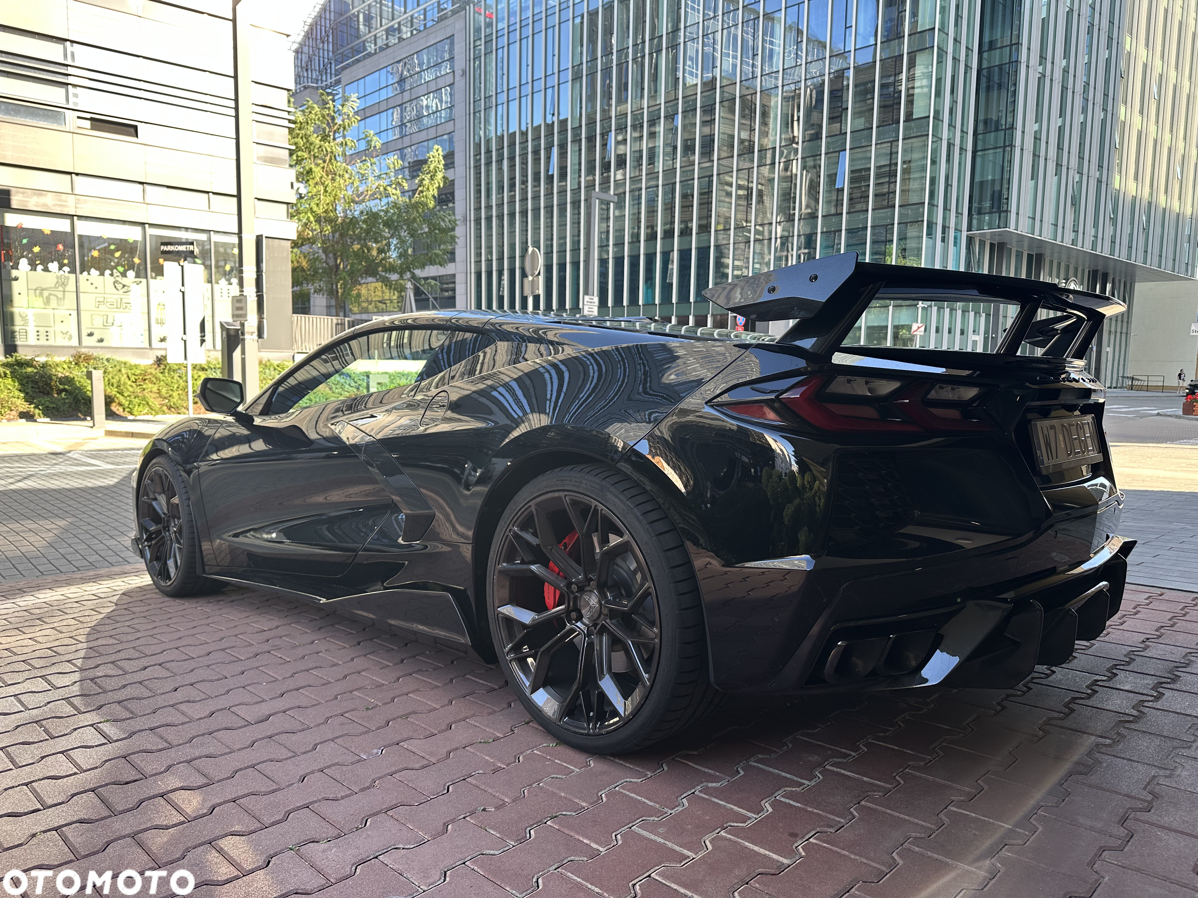Chevrolet Corvette - 3