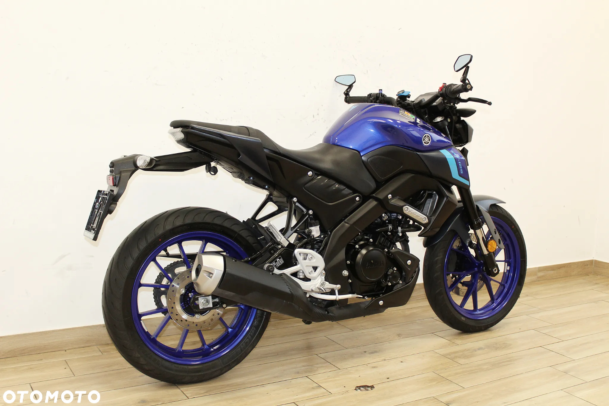 Yamaha MT - 4