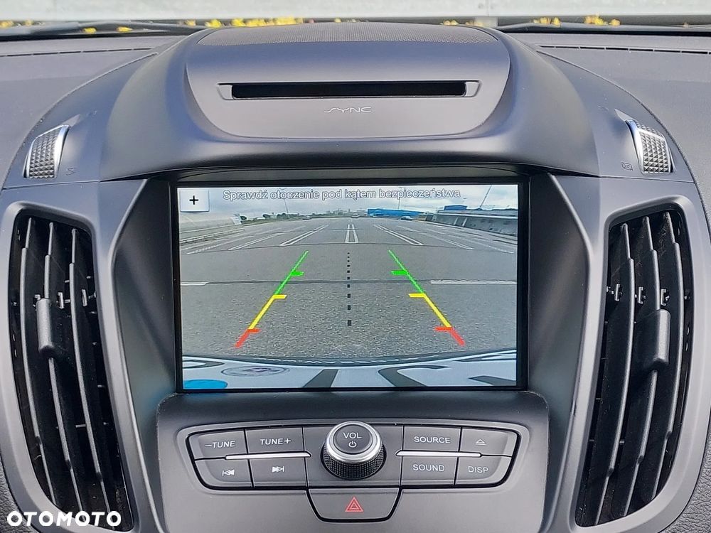 Ford Kuga 2.0 TDCi AWD Titanium - 32