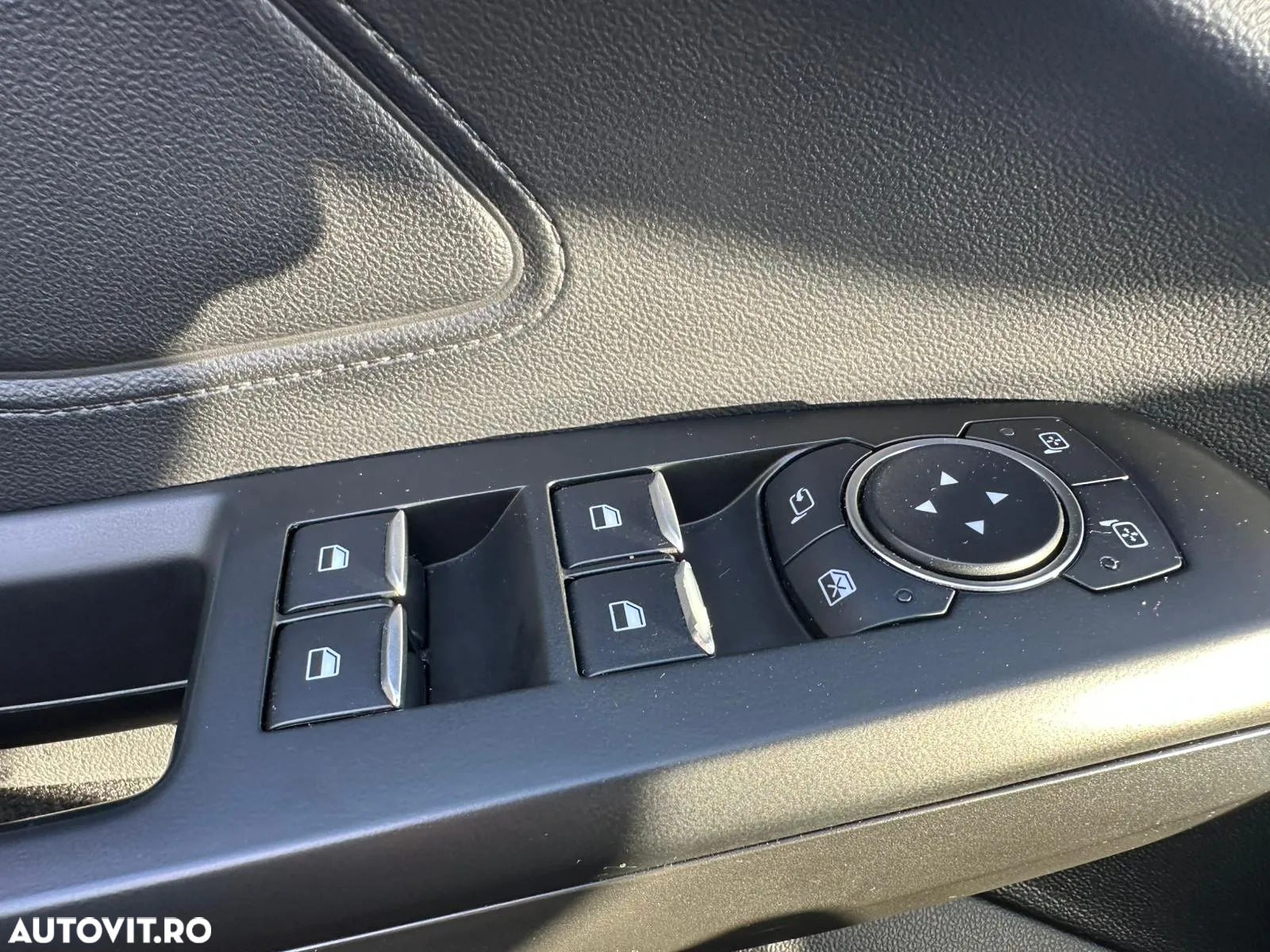 Ford Focus 1.0 EcoBoost Trend - 10