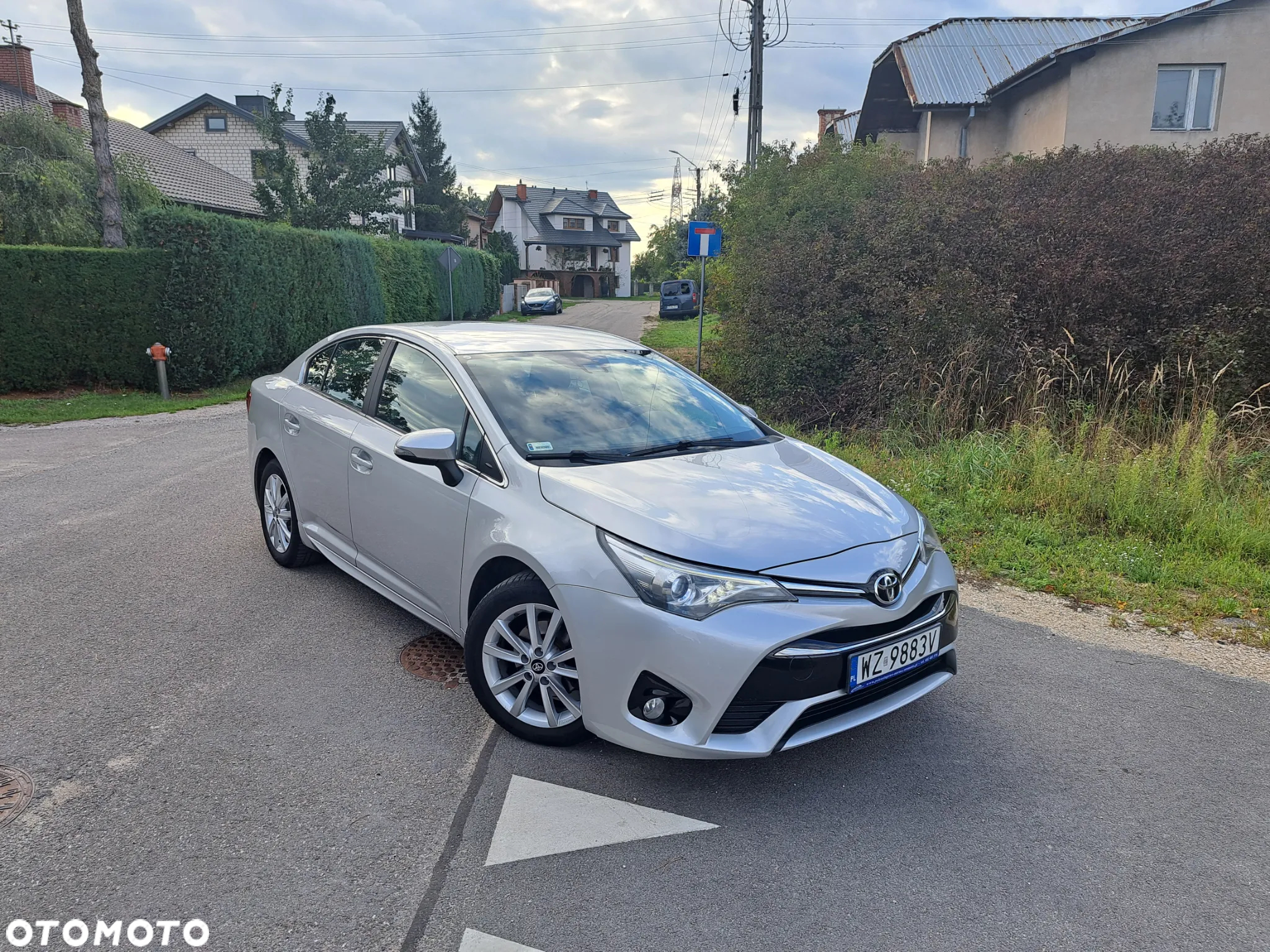 Toyota Avensis 1.8 Active - 13