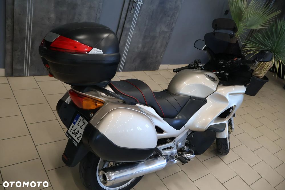 Honda Deauville - 3