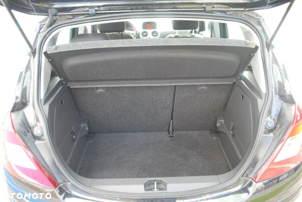 Opel Corsa - 8