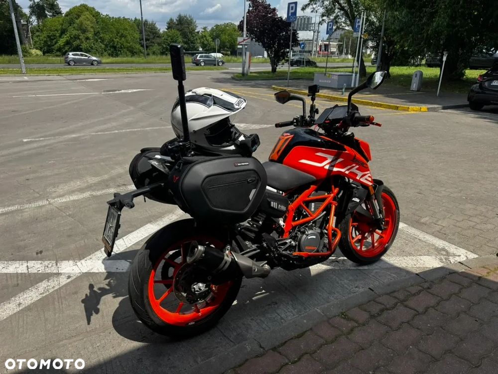 KTM Duke - 4