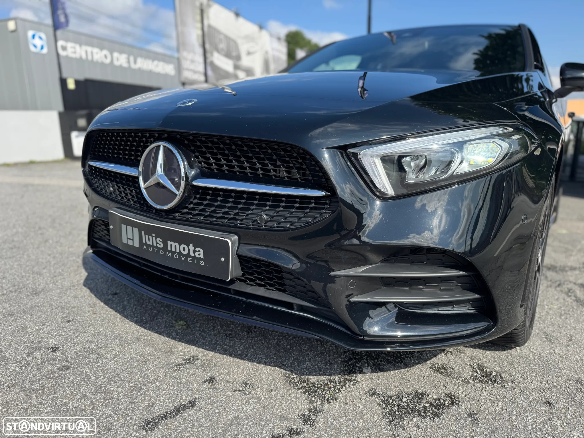 Mercedes-Benz A 250 e AMG Line - 14